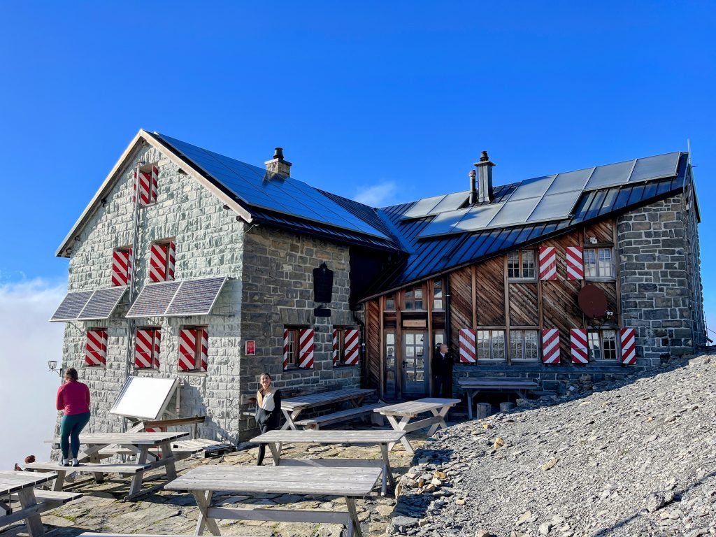 wanderung_via_alpina_griesalp_bluemlisalphütte_