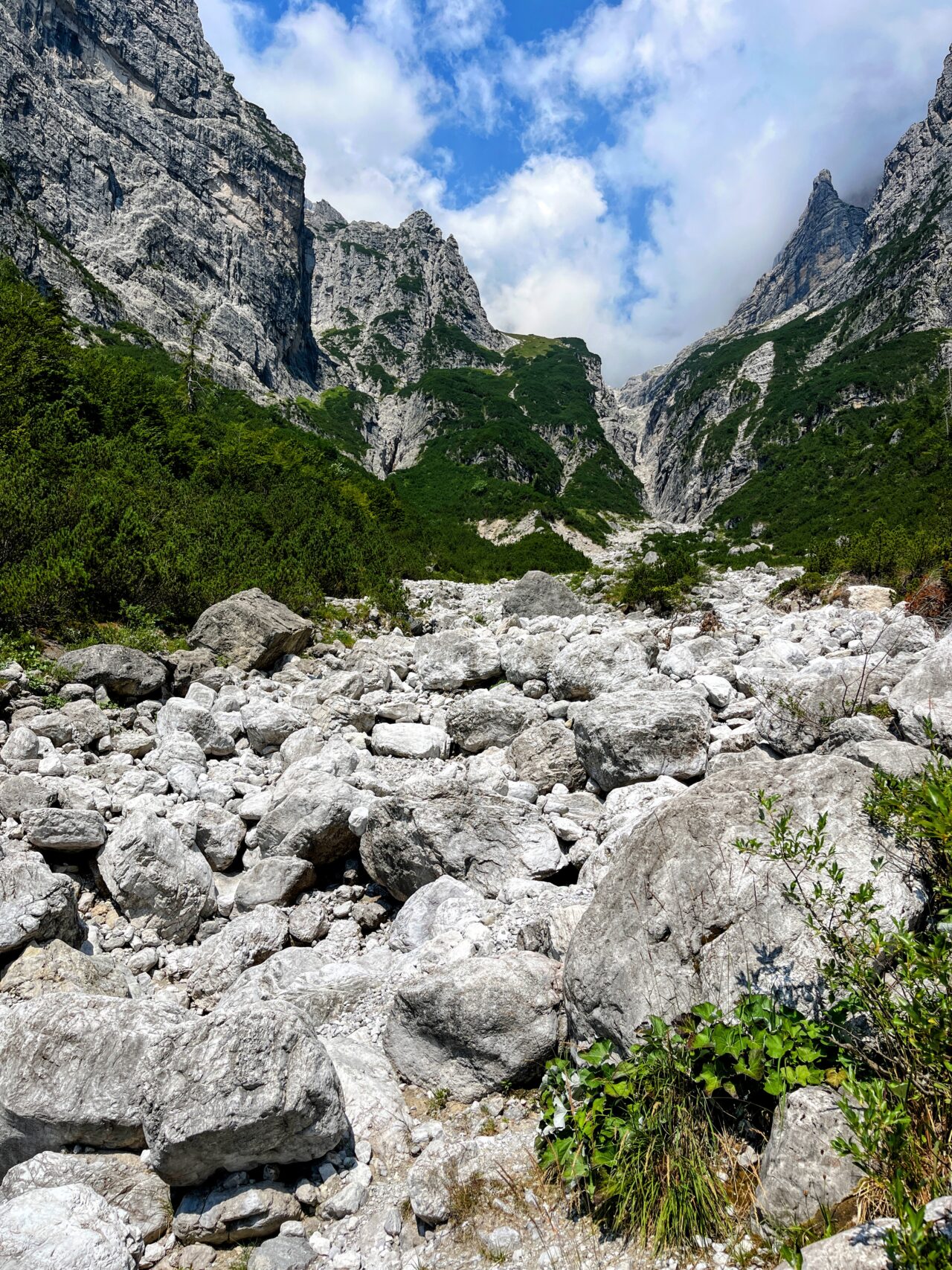 wanderung-rifugio-dell-altissimo-rifugio-selvata-