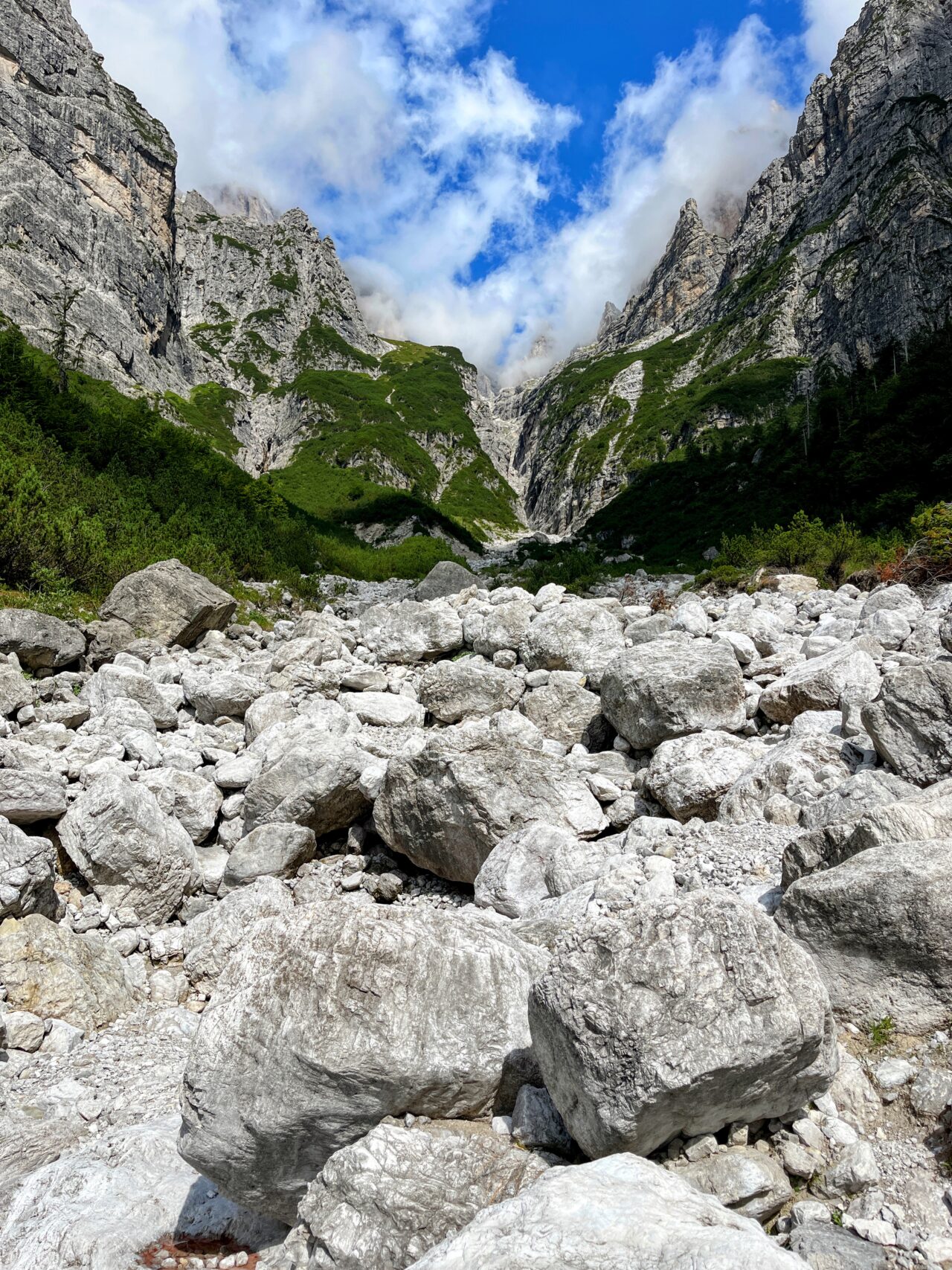 wanderung-rifugio-pedrotti-