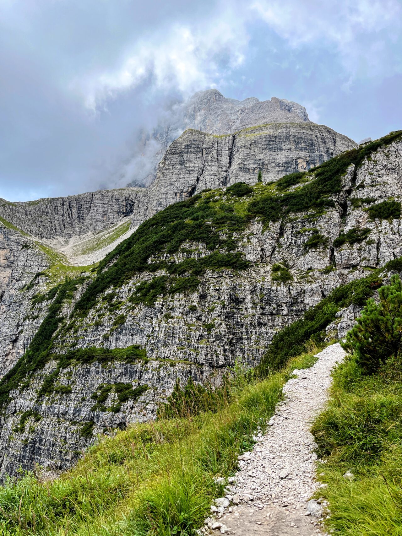 wanderung-rifugio-pedrotti-