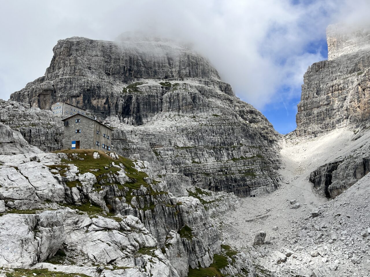 wanderung-rifugio-pedrotti-