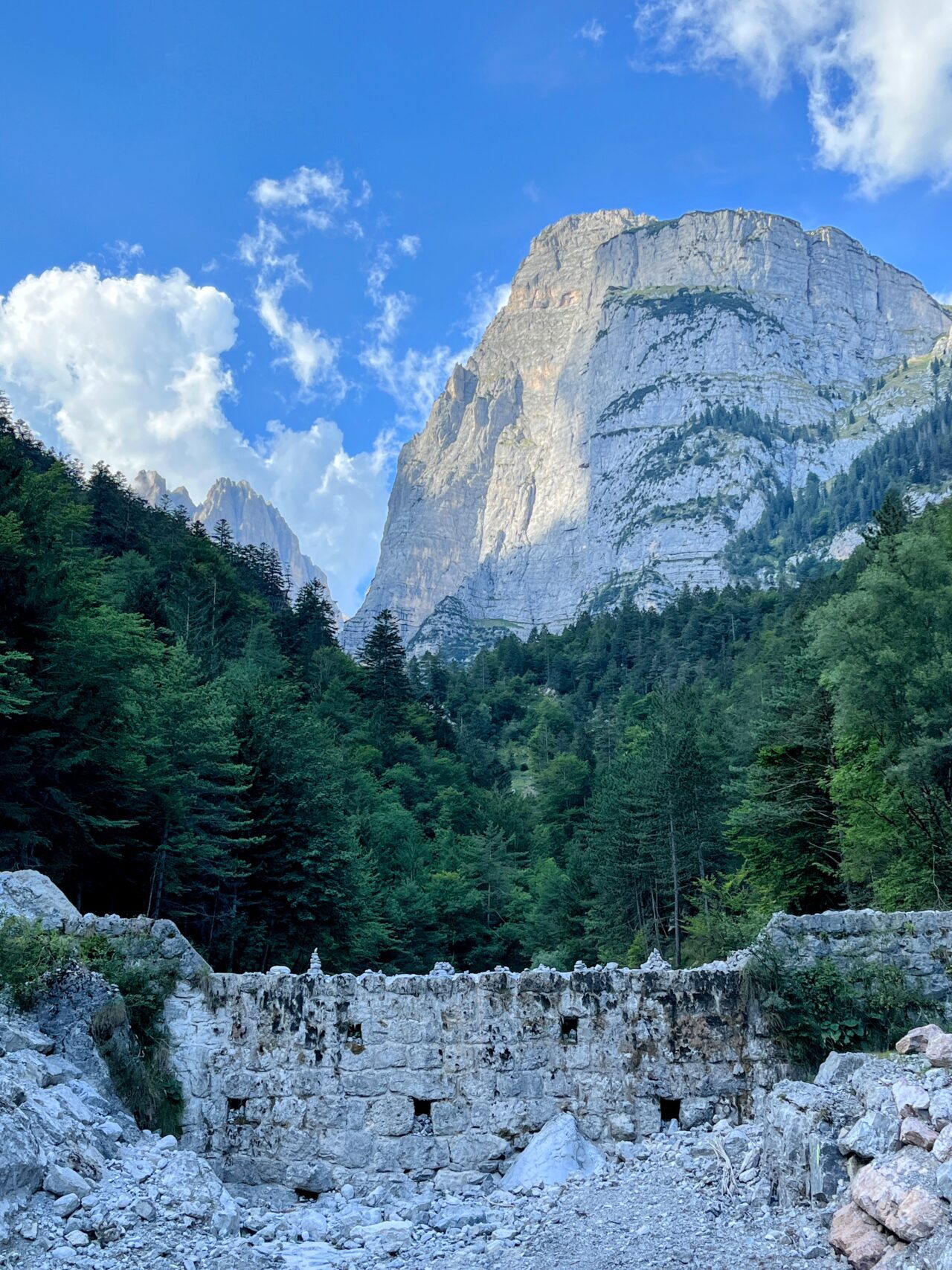 wanderung-rifugio-pedrotti-