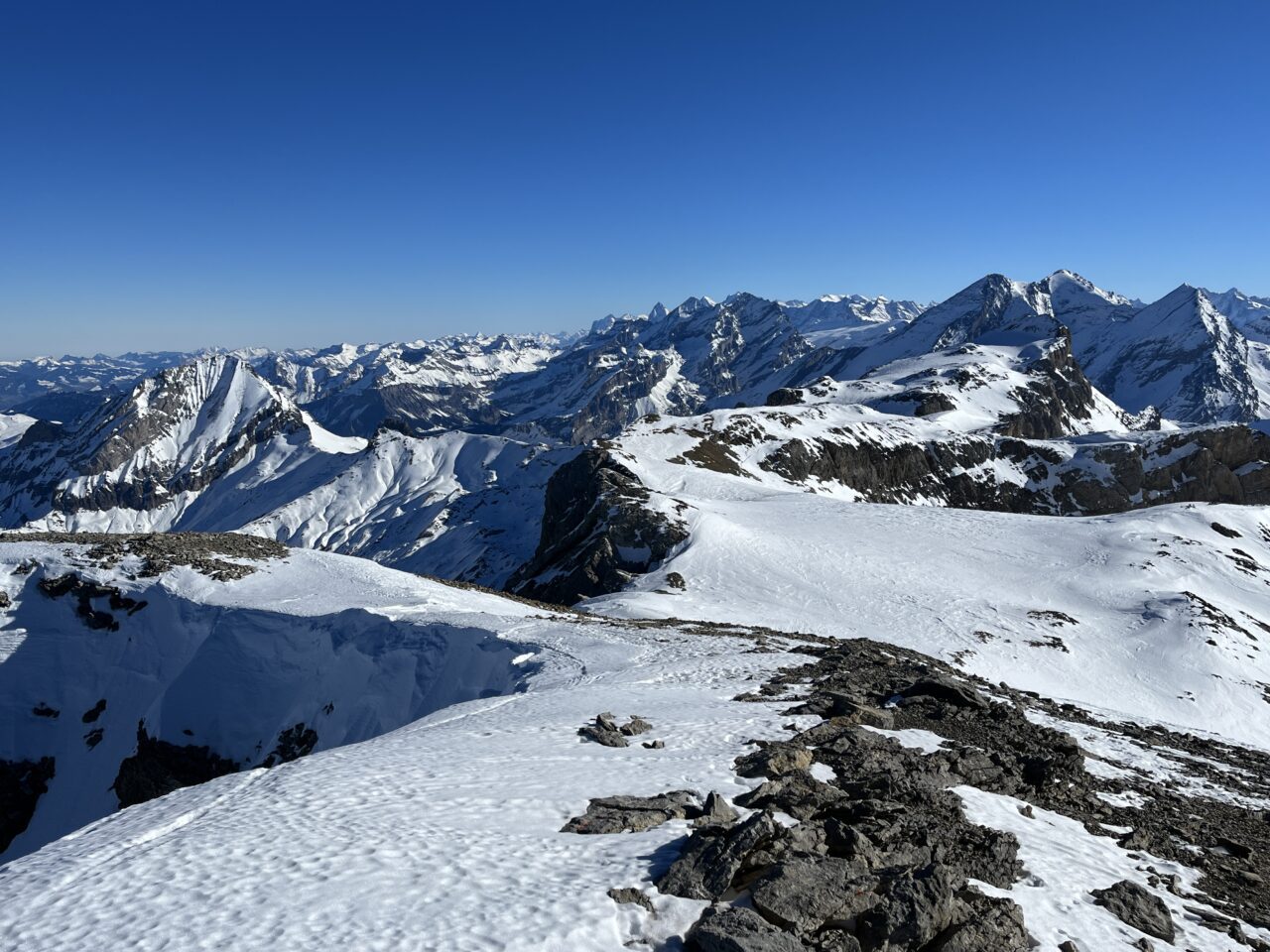 schneeschuhtour_wildstrubel_lämmerenhütte_