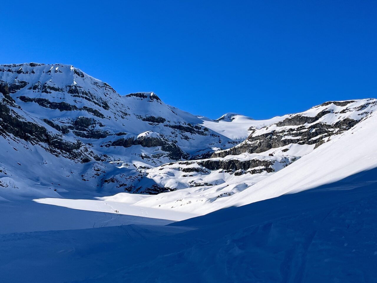 schneeschuhtour_wildstrubel_lämmerenhütte_