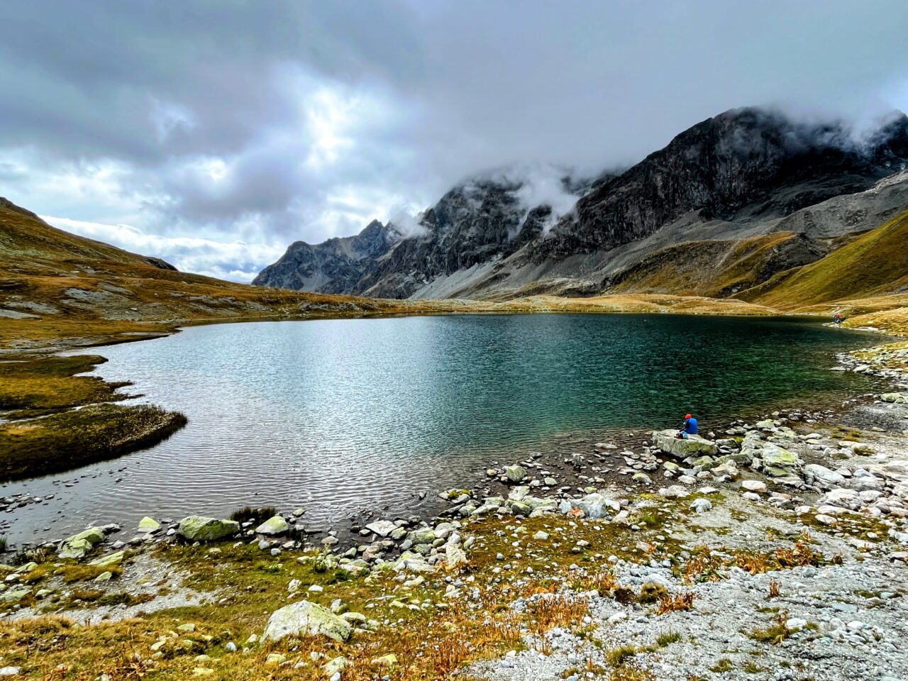 wanderung_bernina_trek_tag_3_jenatschhuette_silvaplana_